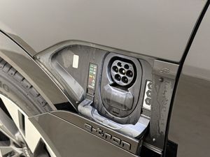 Audi Q8 e-tron bild 36
