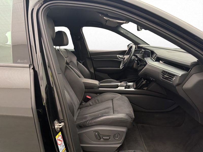 Audi Q8 e-tron bild 30