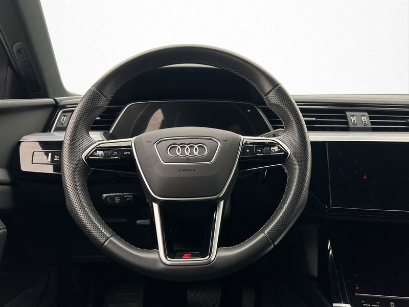 Audi e-tron bild 16