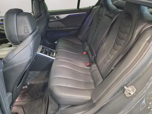 BMW 840 bild 13
