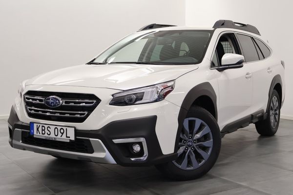 Subaru Outback 2.5 4WD Adventure XFuel Drag / V-Hjul / M-Värm/ NyServ - 2023