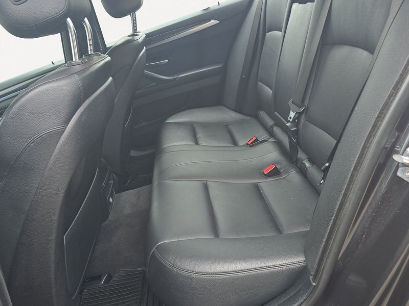 BMW 520 bild 15