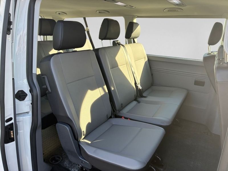 Volkswagen Caravelle bild 13