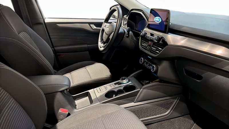 Ford Kuga bild 3
