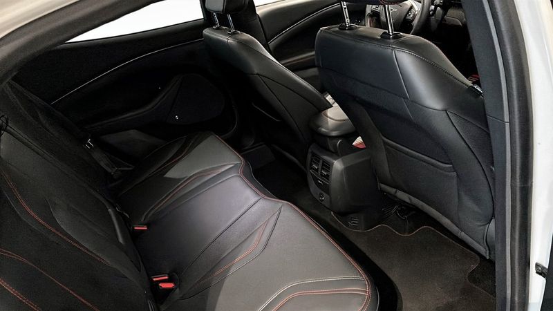 Ford Mustang Mach-E bild 5