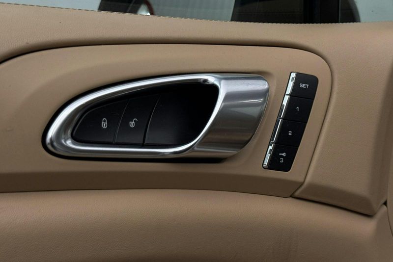 Porsche Cayenne bild 17
