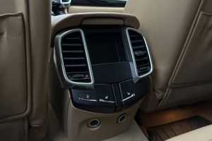 Porsche Cayenne bild 23