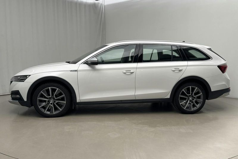 Skoda Octavia bild 2