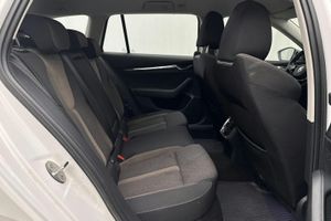Skoda Octavia bild 7