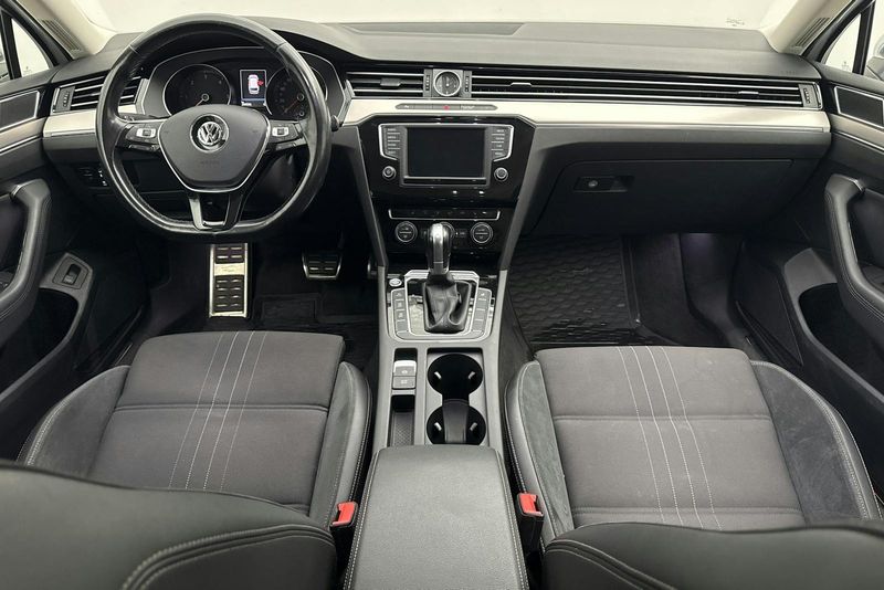 Volkswagen Passat bild 6