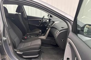 Hyundai i30 bild 7