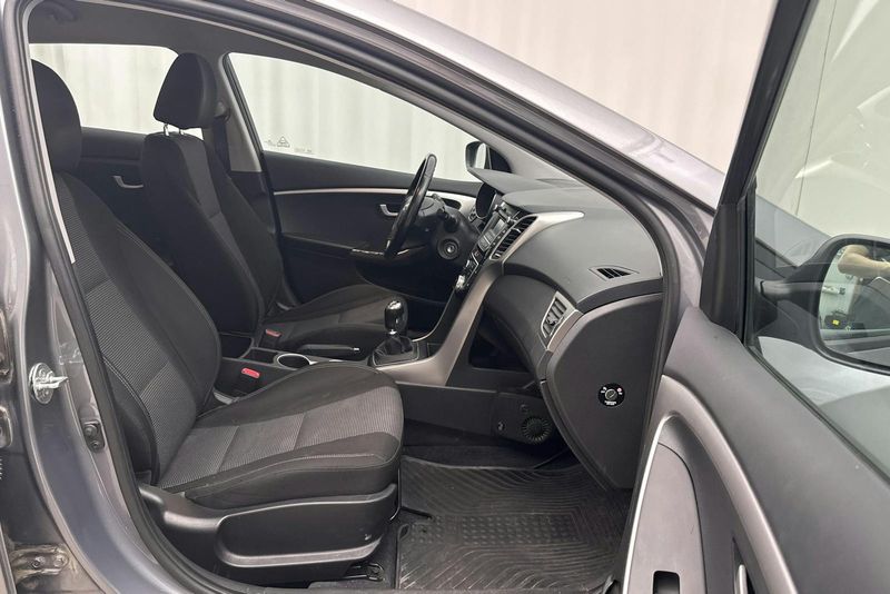 Hyundai i30 bild 7
