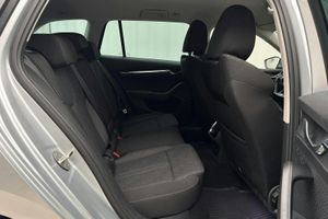 Skoda Octavia bild 7