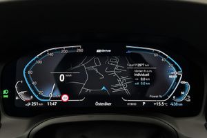 BMW 330 bild 10