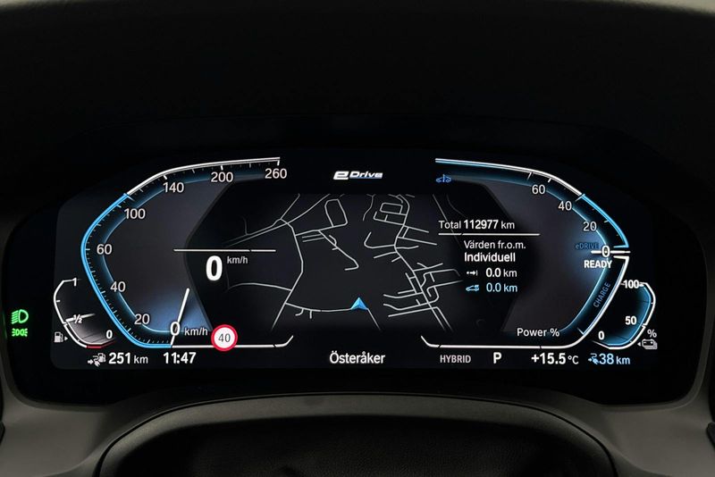 BMW 330 bild 10