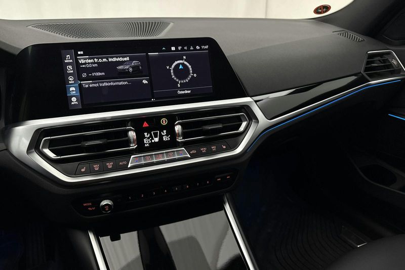 BMW 330 bild 13