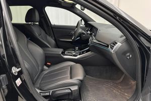BMW 330 bild 7