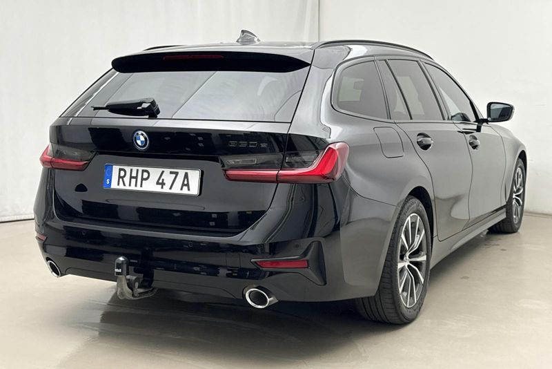 BMW 330 bild 3