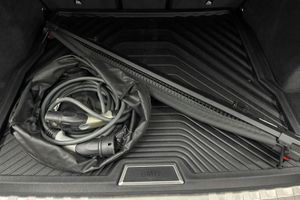 BMW 330 bild 17