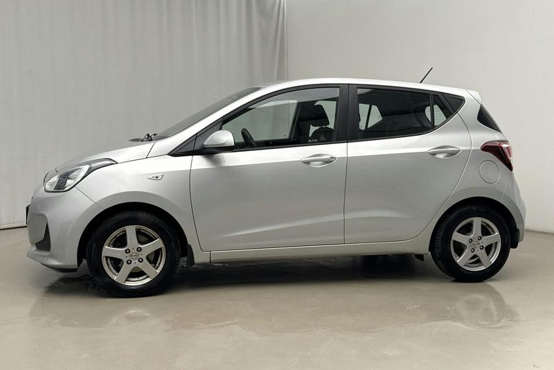 Hyundai i10 bild 2