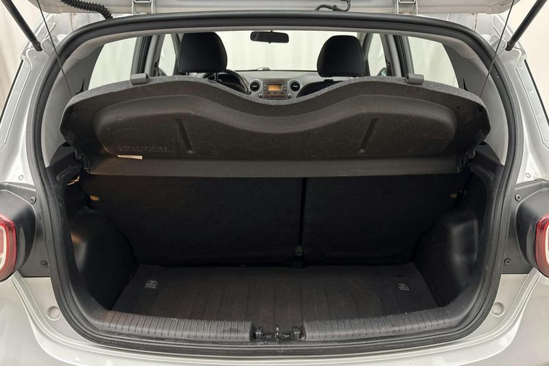 Hyundai i10 bild 9