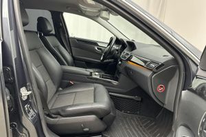Mercedes E220 bild 7