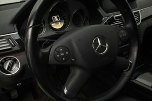 Mercedes E220 bild 13