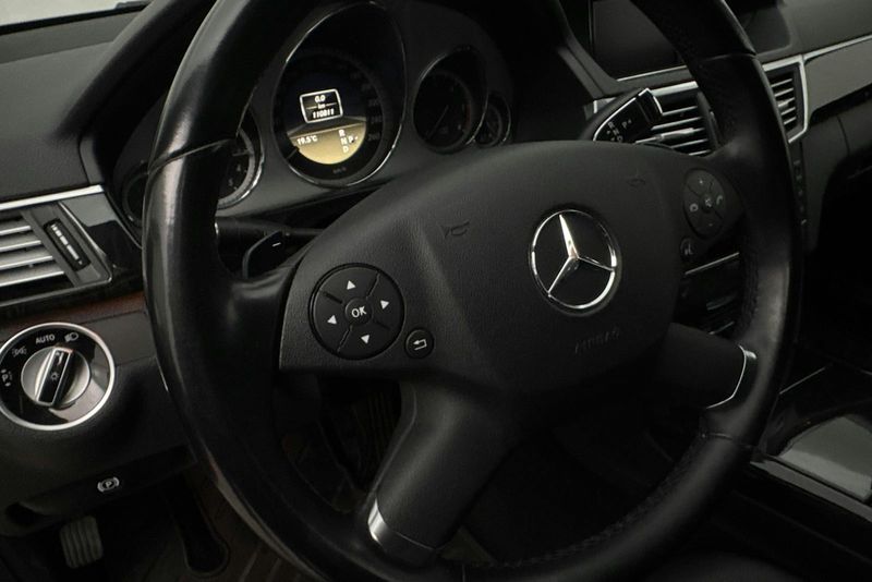 Mercedes E220 bild 13