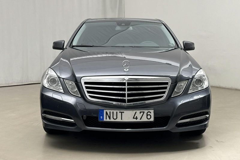 Mercedes E220 bild 4
