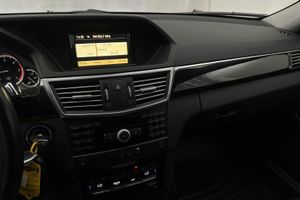 Mercedes E220 bild 11