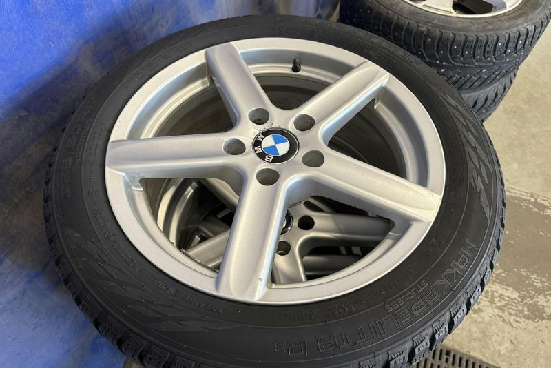 BMW 330 bild 14