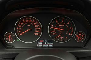 BMW 330 bild 10