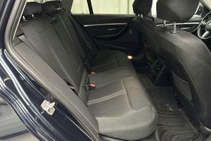 BMW 330 bild 8