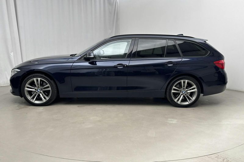 BMW 330 bild 2