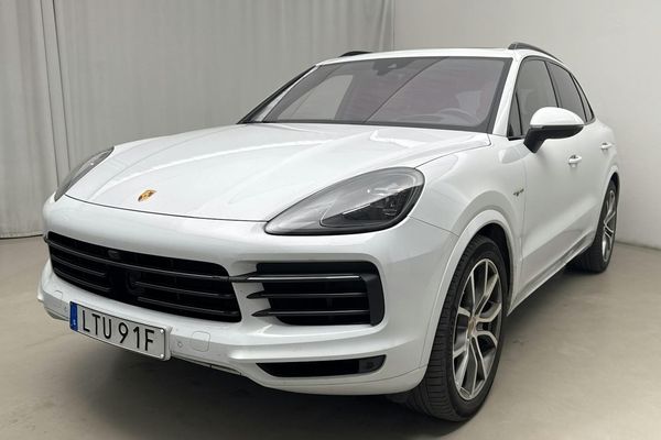 Porsche Cayenne E-hybrid (462hk) - 2023