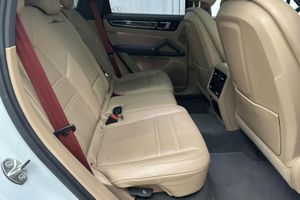 Porsche Cayenne bild 8