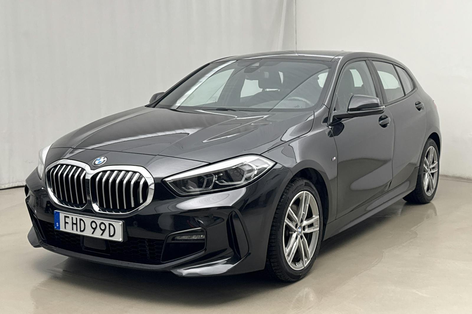 BMW 118
