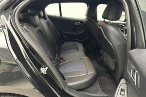 BMW 118 bild 8