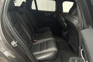 Volvo V60 bild 8