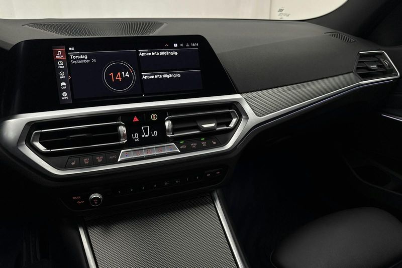 BMW 330 bild 13
