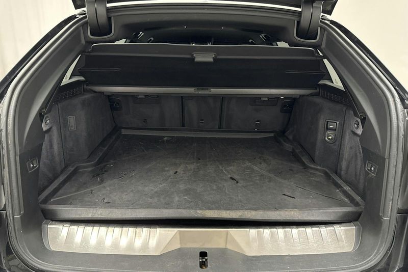 BMW 530 bild 9