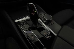 BMW 530 bild 16