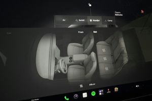 Tesla Model Y bild 21