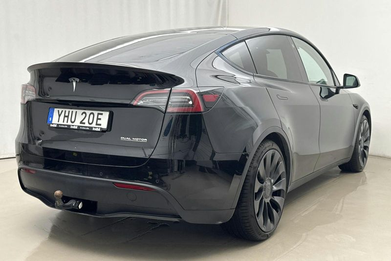 Tesla Model Y bild 3
