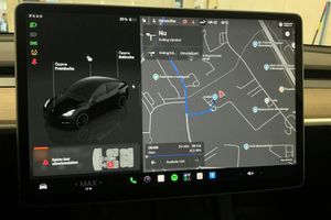 Tesla Model Y bild 13