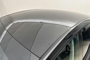 Tesla Model Y bild 15