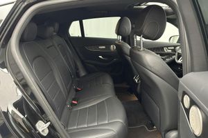 Mercedes GLC300 bild 8