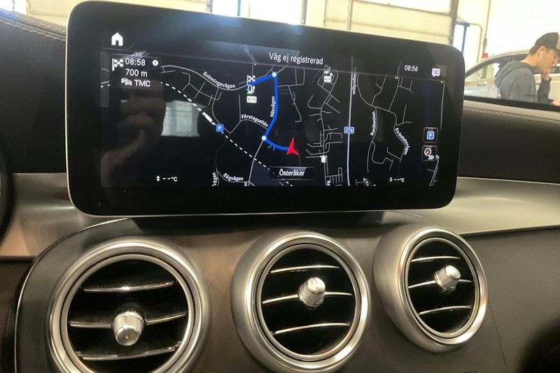 Mercedes GLC300 bild 11