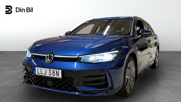 Volkswagen Passat Laddhybrid R-Line Drag 360-Kam Pano - 2026