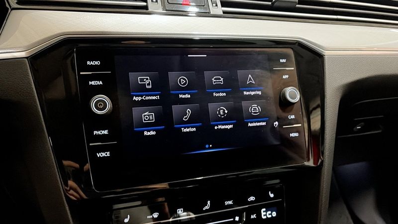Volkswagen Passat bild 9